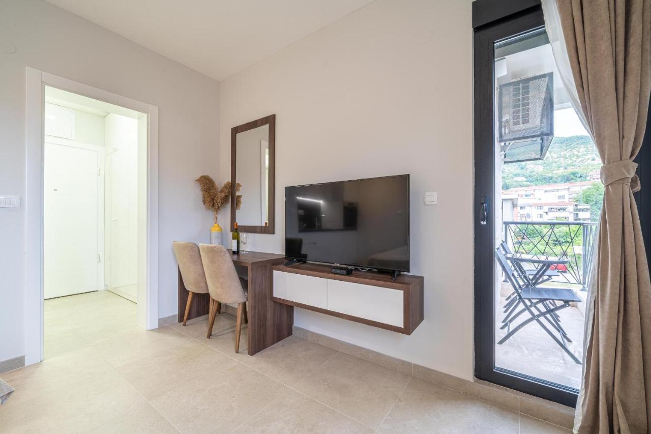 Studio Apartment N2 ติวัต ภายนอก รูปภาพ